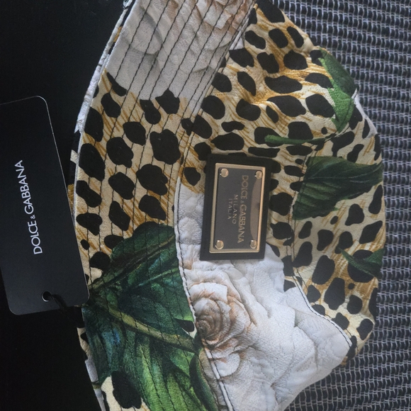 Dolce & Gabbana Bucket Hat – Brand New w/ Tags - Picture 6 of 15